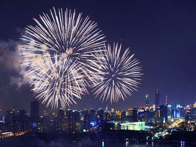 提前祝大家国庆、中秋双节快乐
